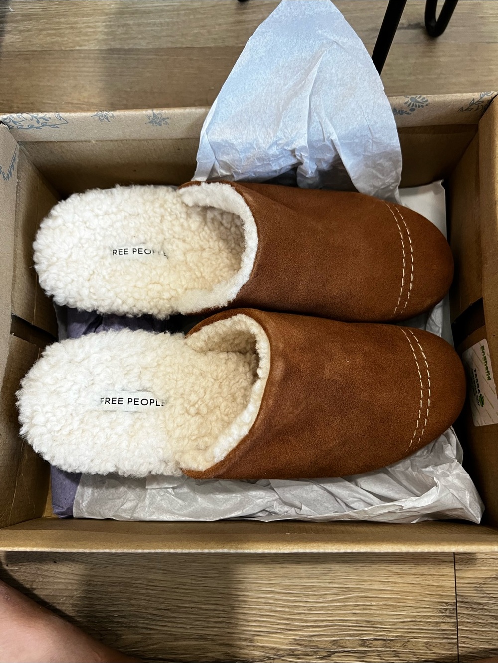 Free People Oak Cozy Clog Mules Chestnut Suede Sherpa Slip-On Slippers